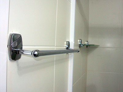 Instalação de Acessorios no Banheiro